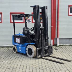 EF-25/HC - 2.5 t teherbírású elektromos targonca