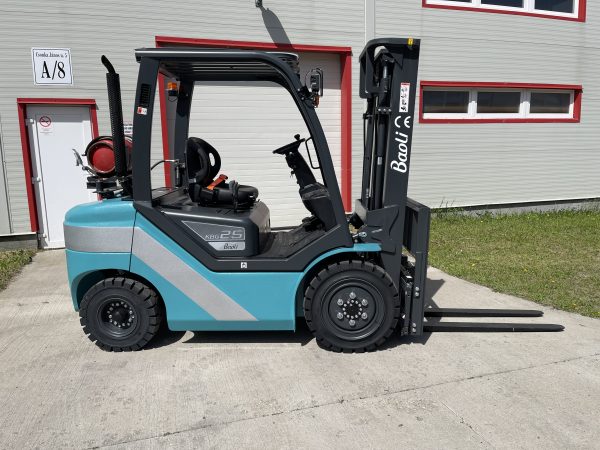 GF-25/B - 2.5 t teherbírású gázüzemű targonca