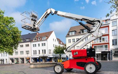 Személyemelő bérlés ereszcsatorna tisztításhoz és fák gallyazásához